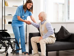 Persoana ingrijire pentru domn 77 ani, intern in ture, 15 zile/luna