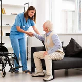 Ingrijire batran, in ture de 3 zile, intern, 60 milioane in 15 zile